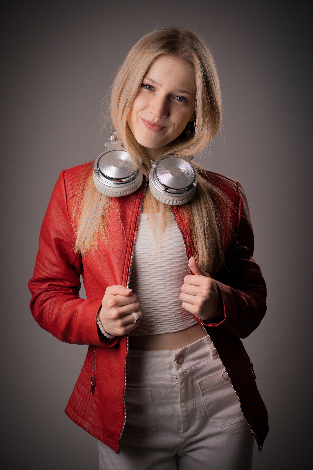 DJ Sophia Melody portrait